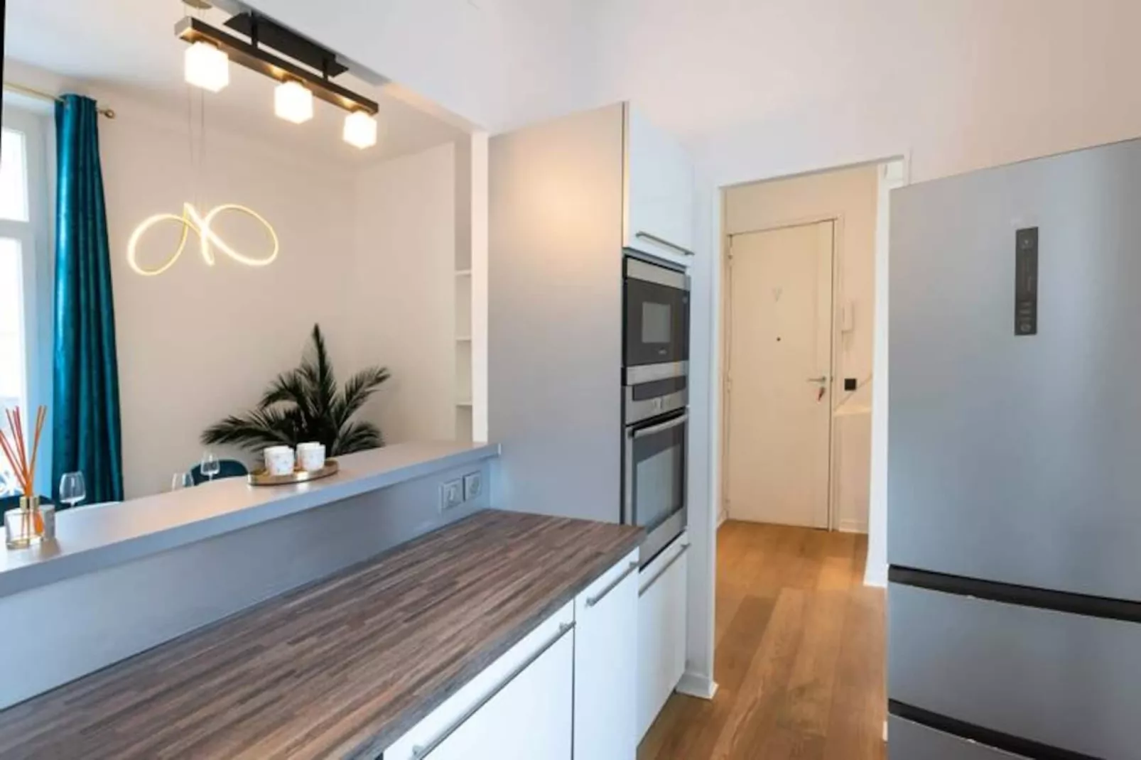 Résidence 3p Moderne Avec Terrasse En Plein Coeur De Cannes-Non tagué