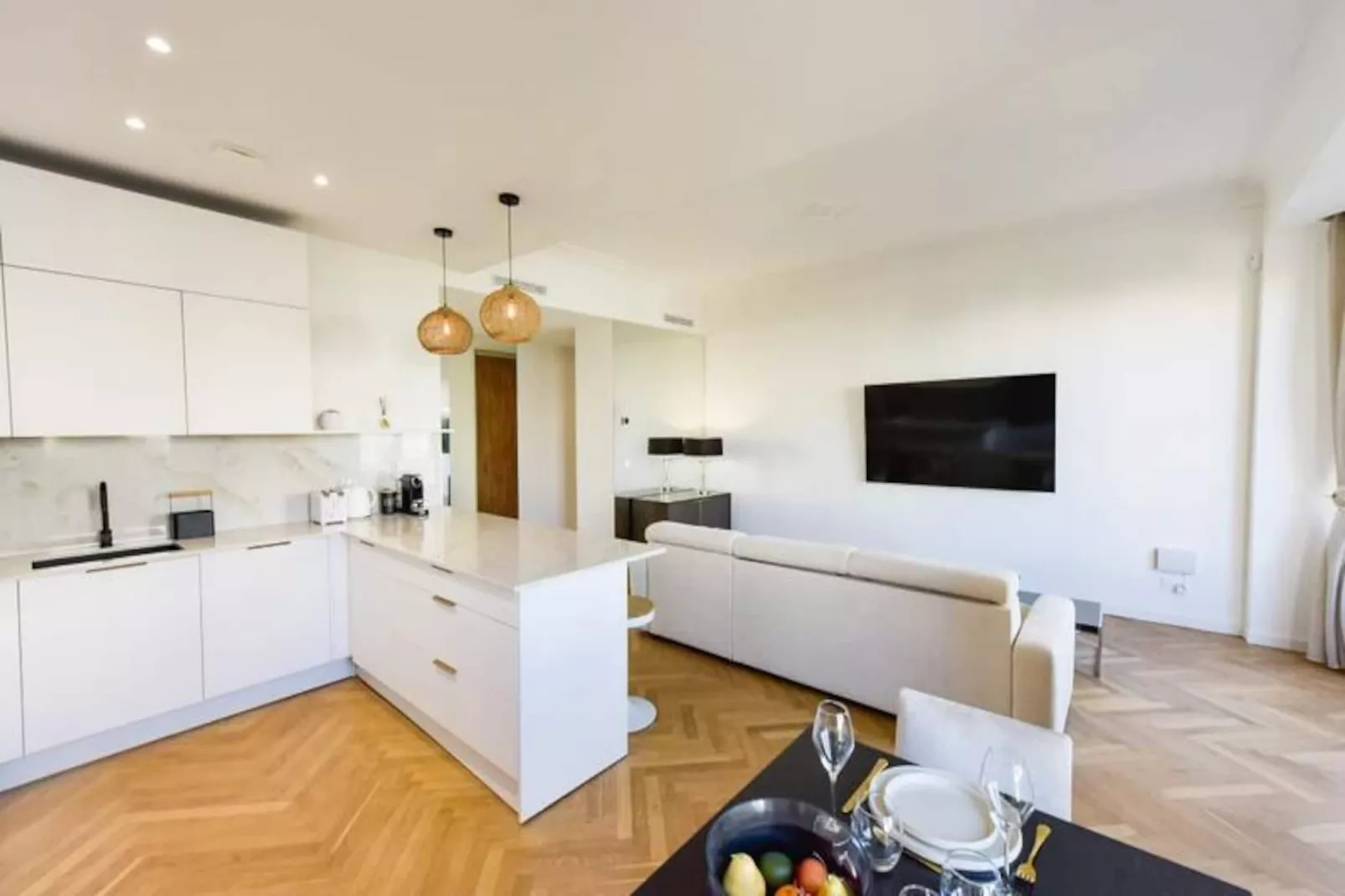 Résidence  Rare 4p Standing Proche Croisette-Non tagué