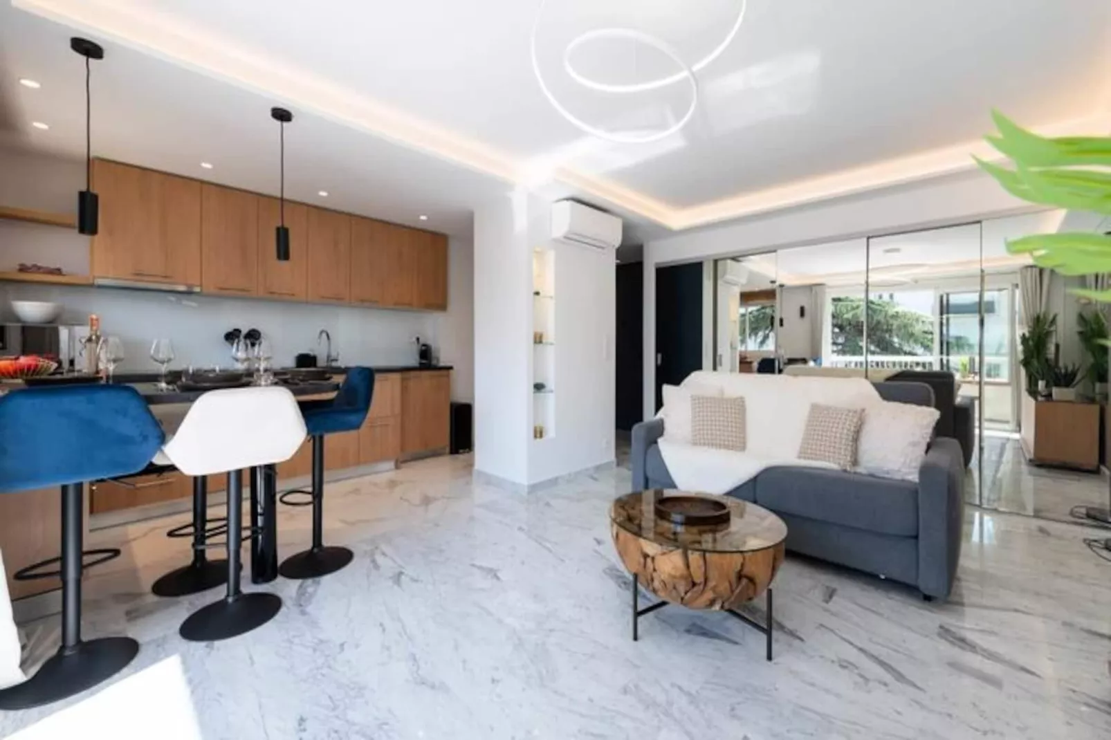 Résidence Grand 2p Rénové Terrasse Cœur De Cannes-Nicht zugeordnet