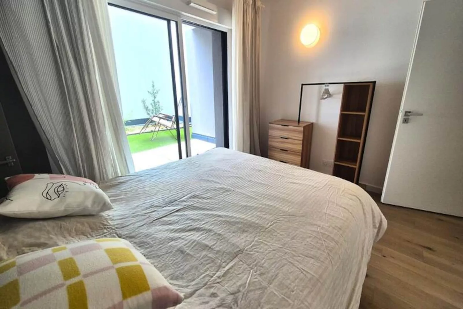 Résidence Paris-Untagged