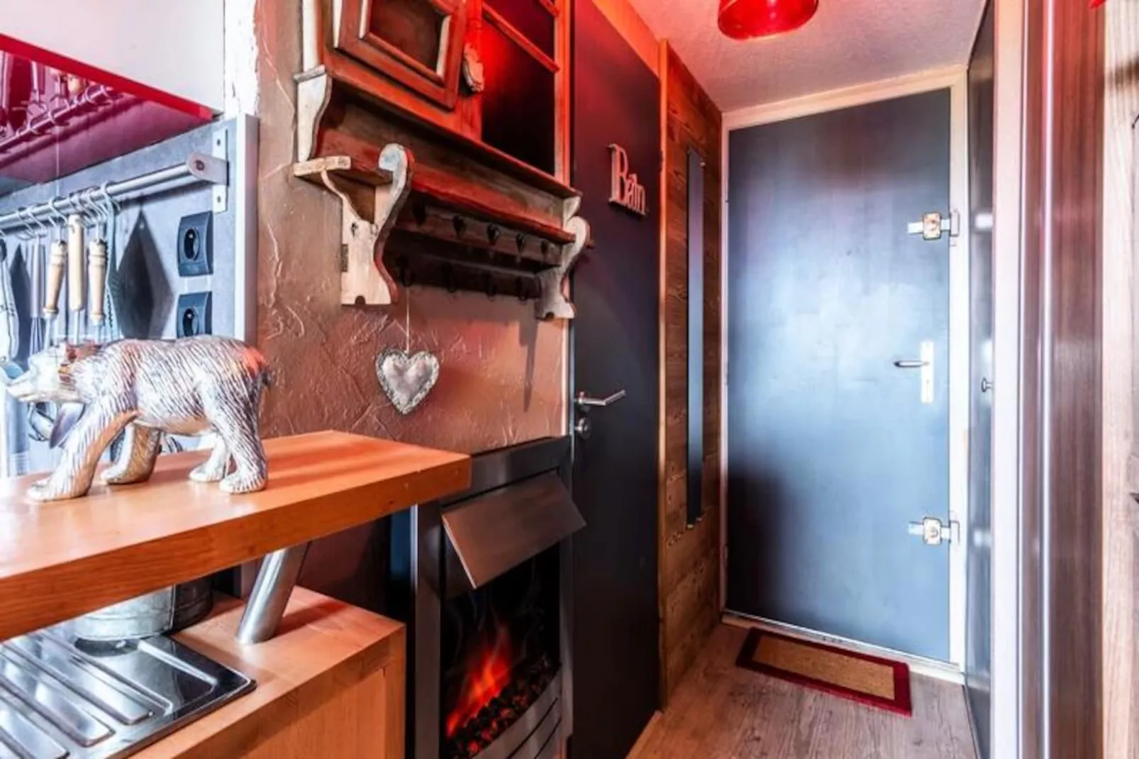 Slow Chalet Montblanc Soleil Sur Les Pistes Ascenseur Balcon, Vue, Parking-Untagged