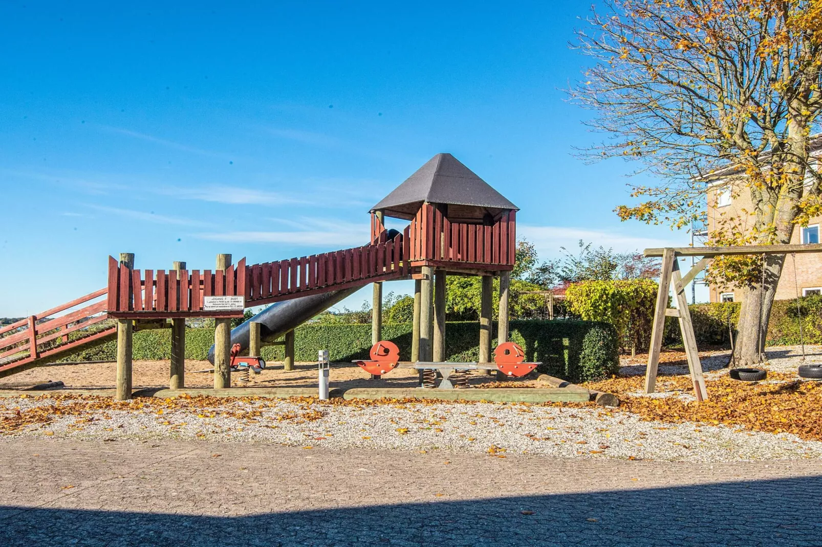 2 towerroom w/seaview