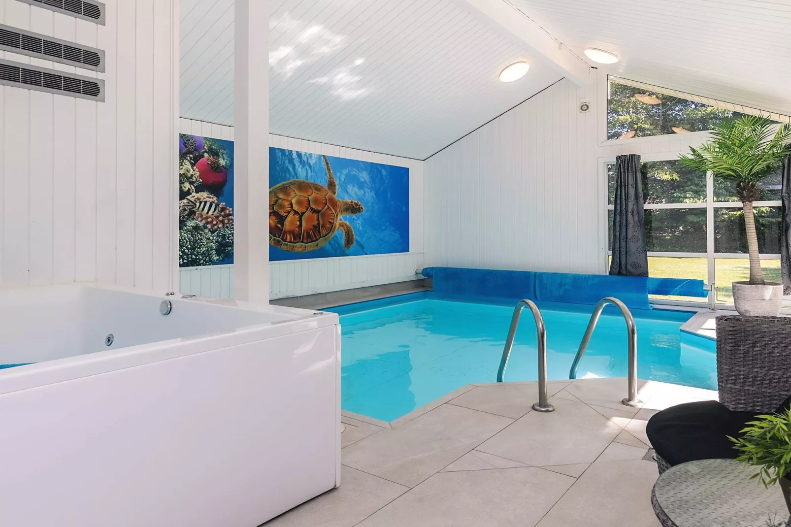 10 Personen Ferienhaus in Væggerløse-By Traum-Schwimmbad