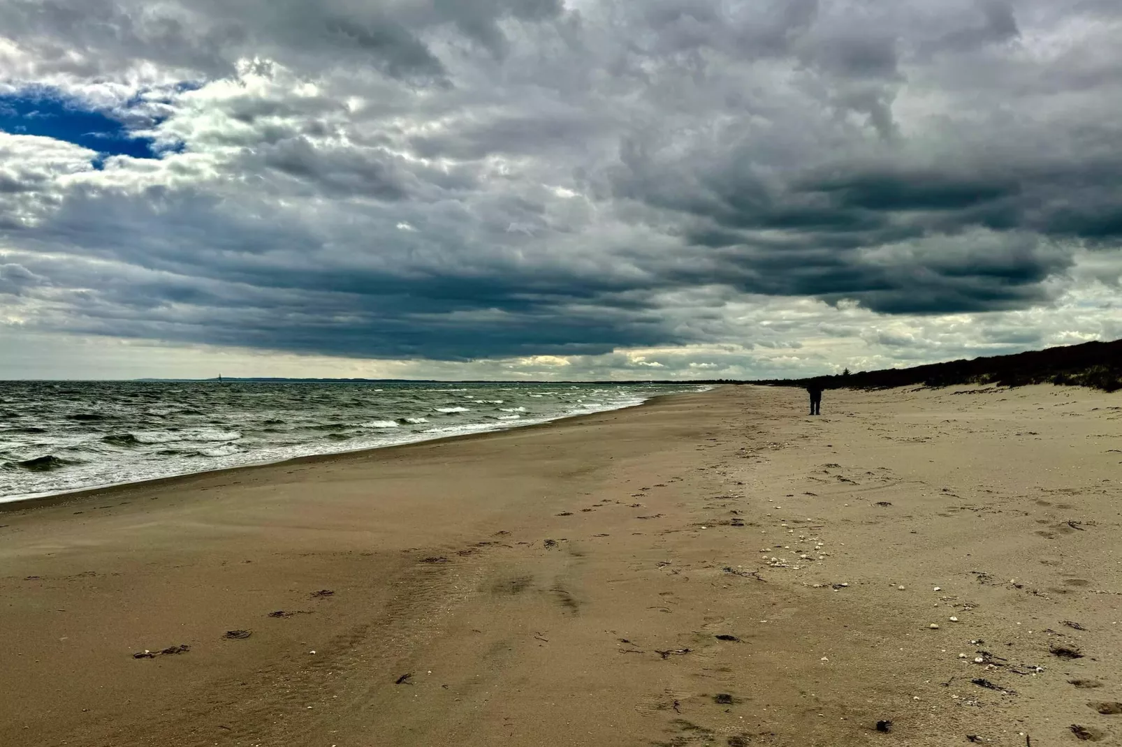 Seaside Escape with Spa - By Traum Ferienwohnungen-Water view