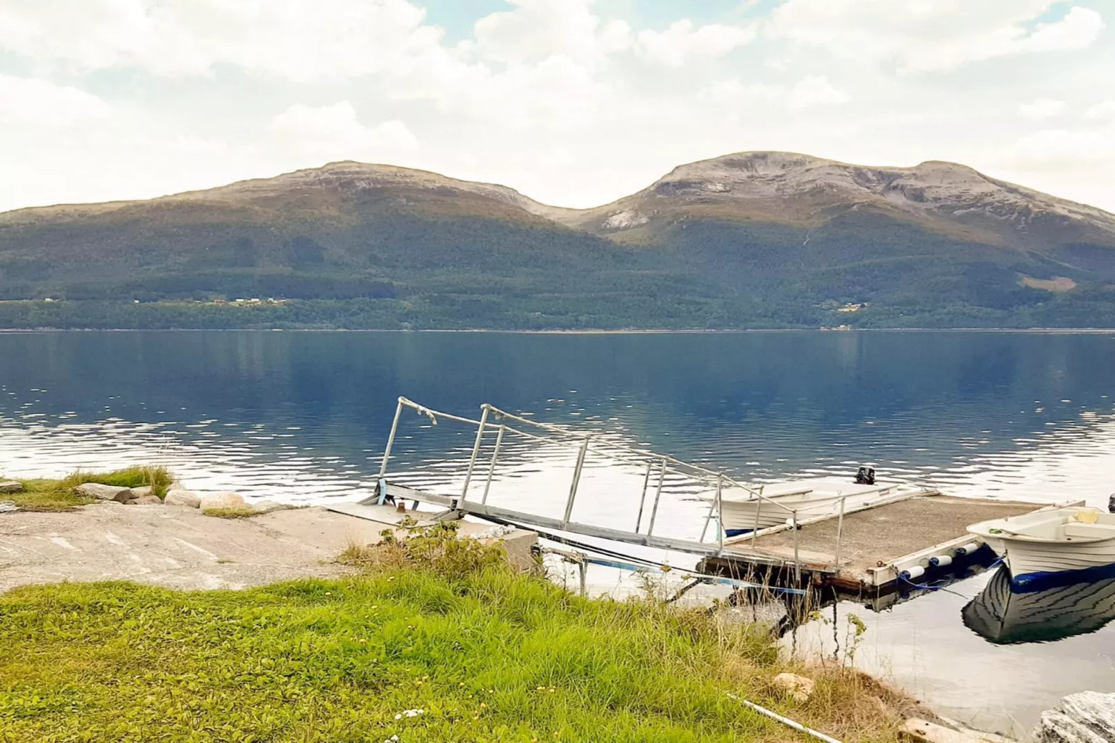 38490-LUNHEIM-Untagged