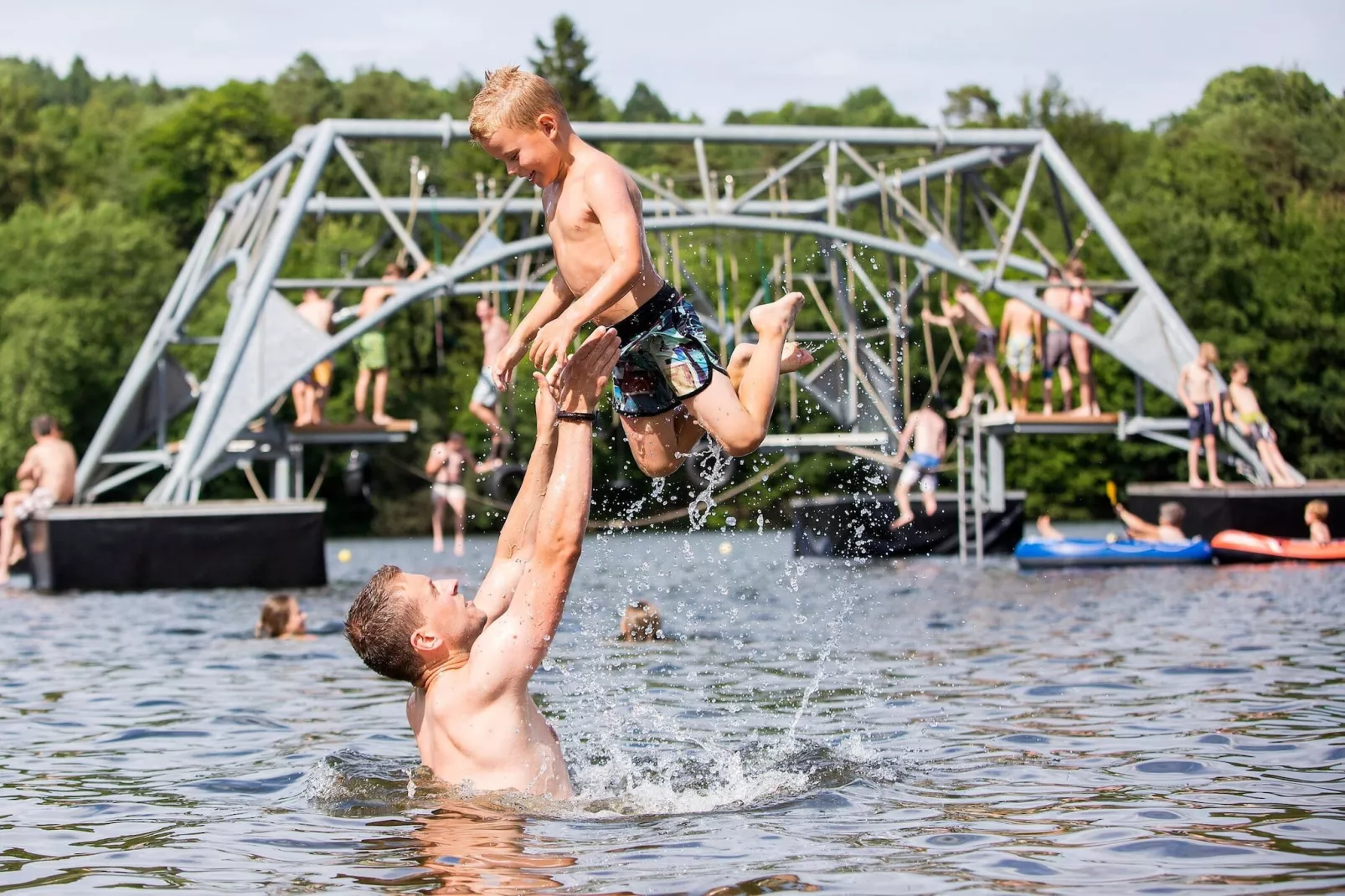 Eifelpark Kronenburger See 10-Installations du parc