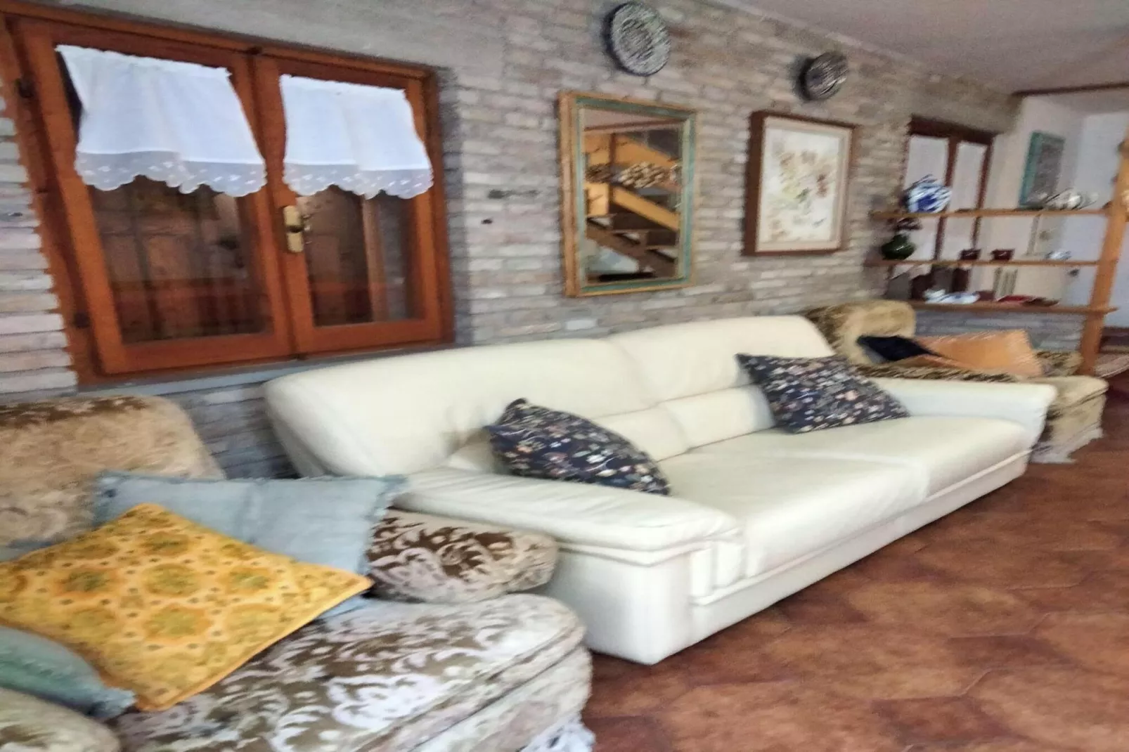 Ferienhaus Fiorenzuola Acacie Montemaggiore con piscina privata-Wohnzimmer