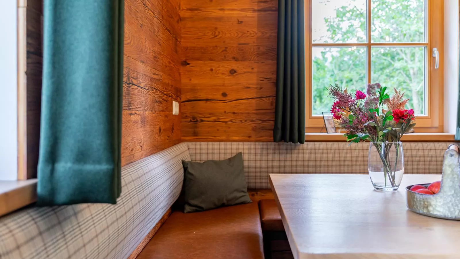 Sperlingnest-Esszimmer