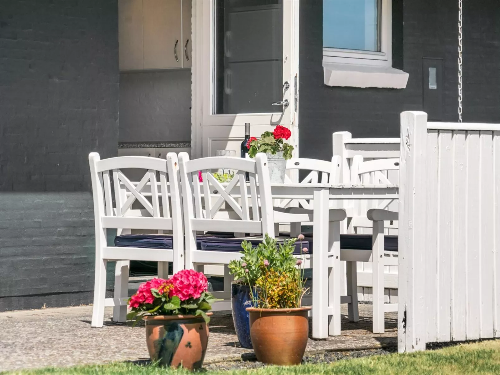 "Undine" - 300m from the sea-Outside