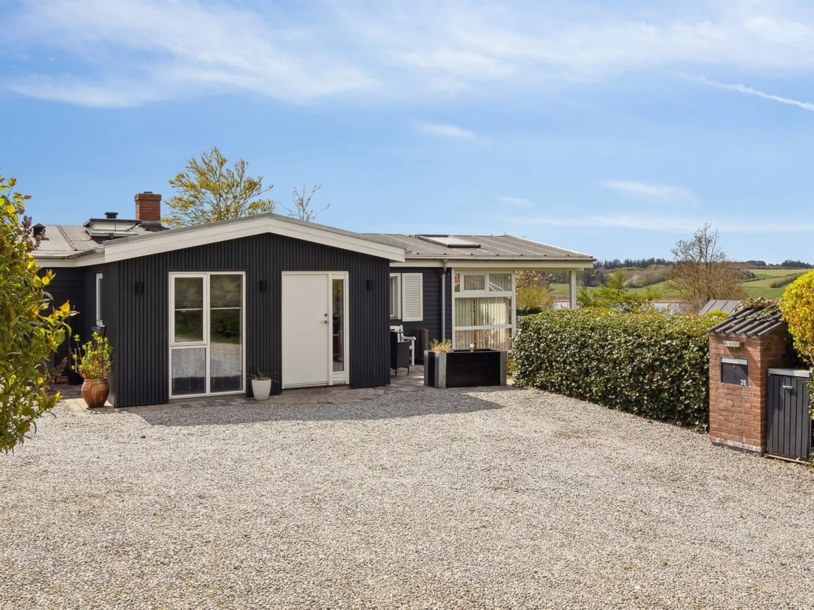 "Annabeth" - 300m to the fjord-Outside