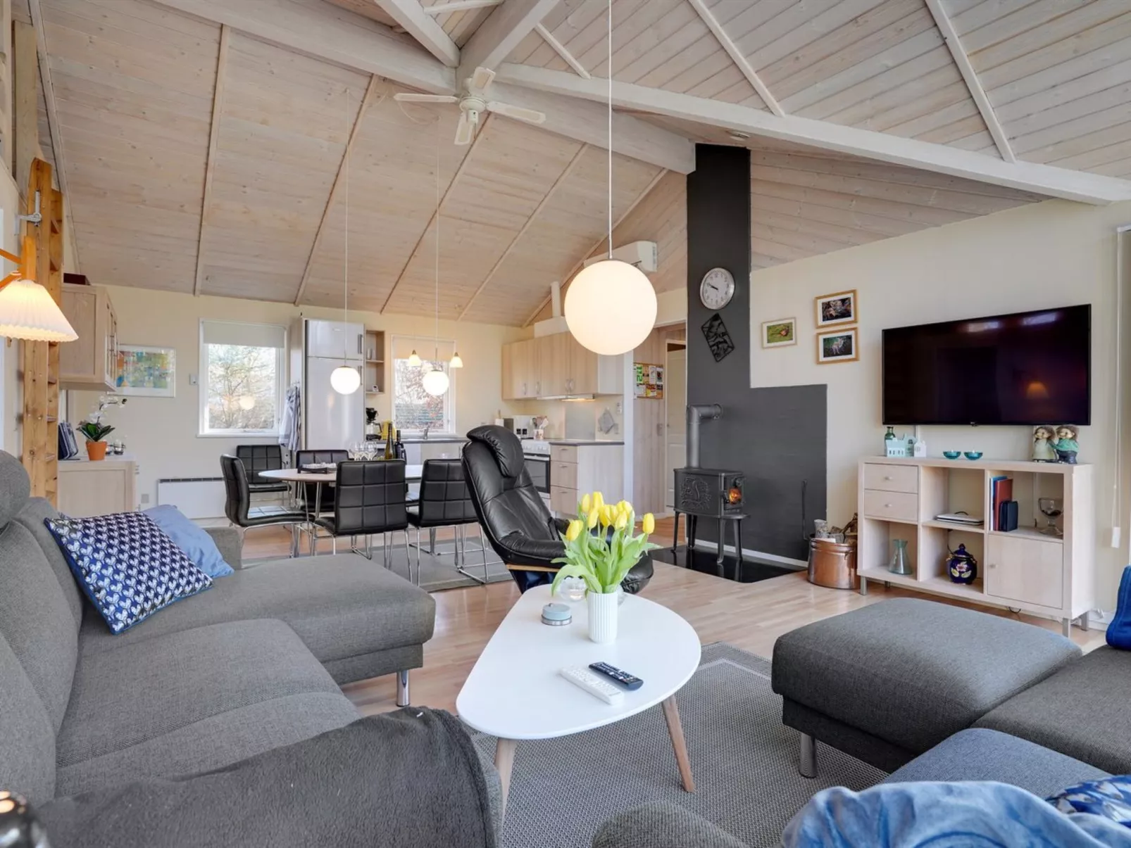 "Razmo" - 300m from the sea-Dedans