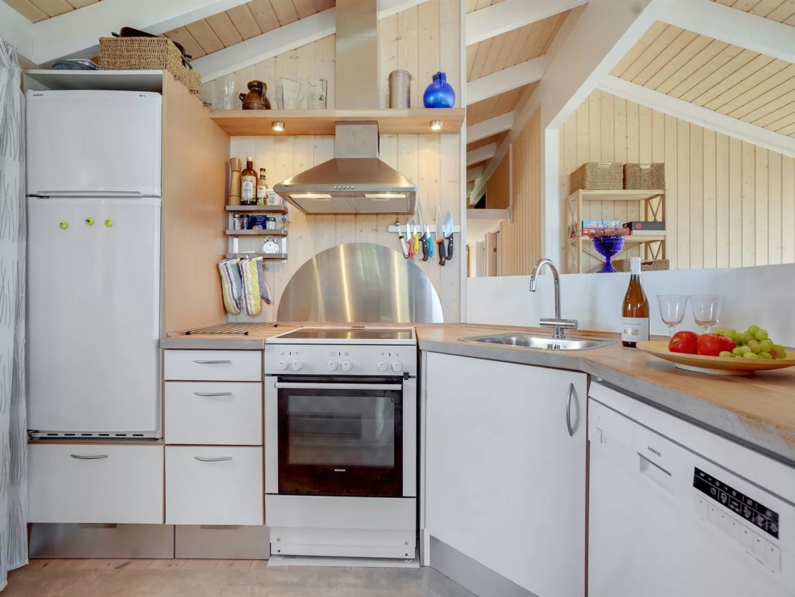 "Bessi" - 700m from the sea-Inside