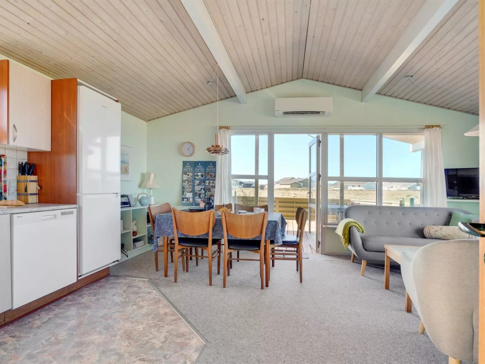 "Asger" - 50m from the sea-Drinnen