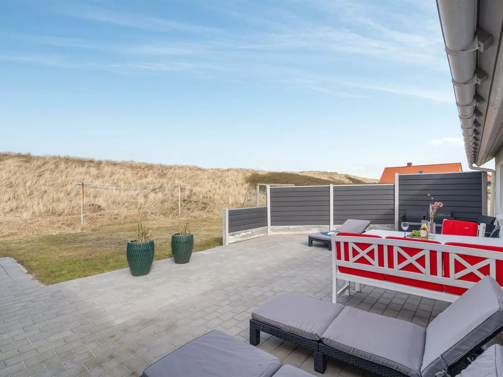 "Pauli" - 75m from the sea-Outside