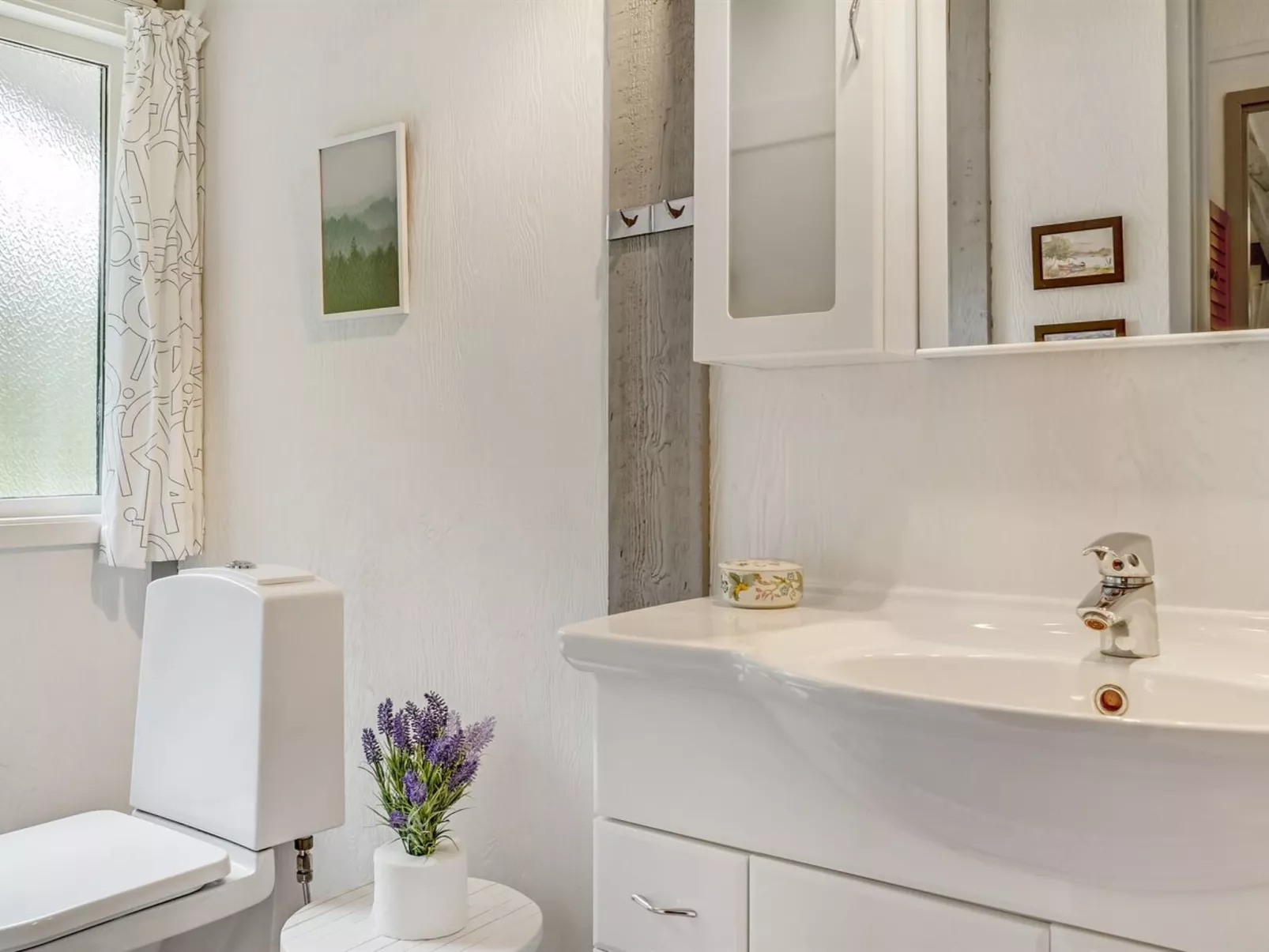 "Eivy" - 1km from the sea-Inside