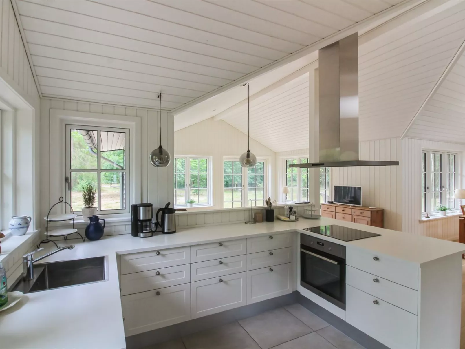 "Colette" - 700m from the sea-Drinnen