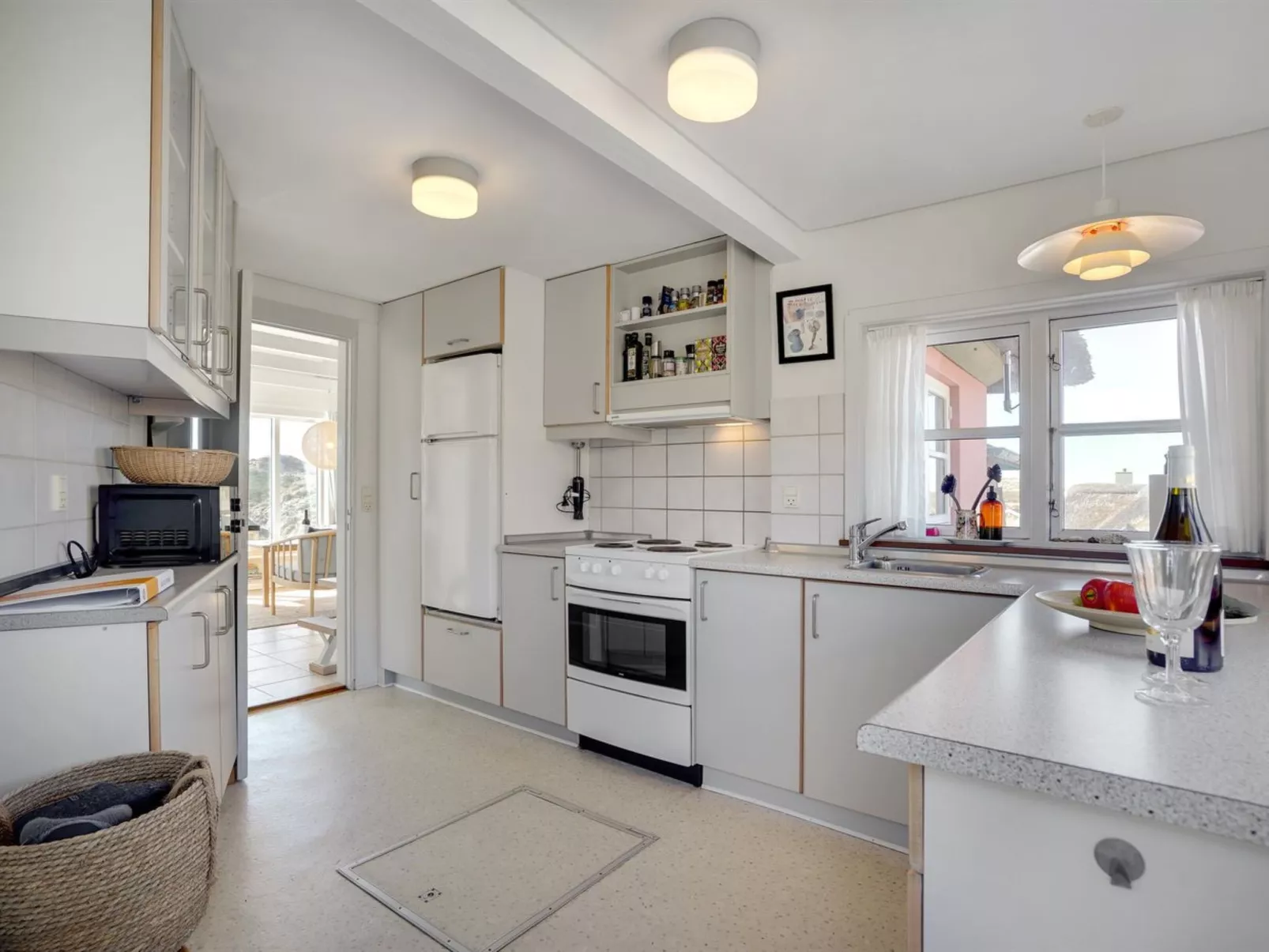 "Tabea" - 150m from the sea-Drinnen