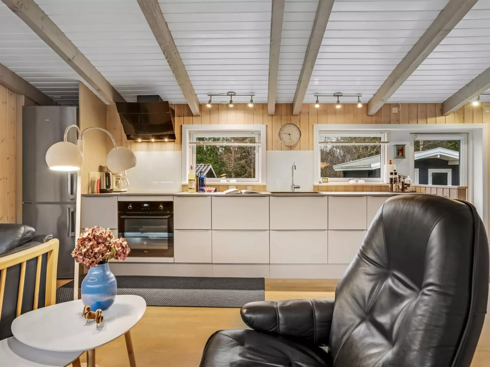 "Bia" - 250m from the sea-Drinnen