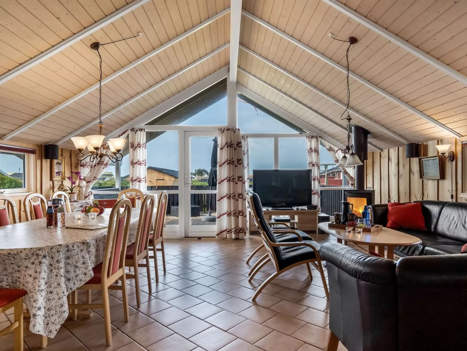 "Freya" - 200m from the sea-Dedans