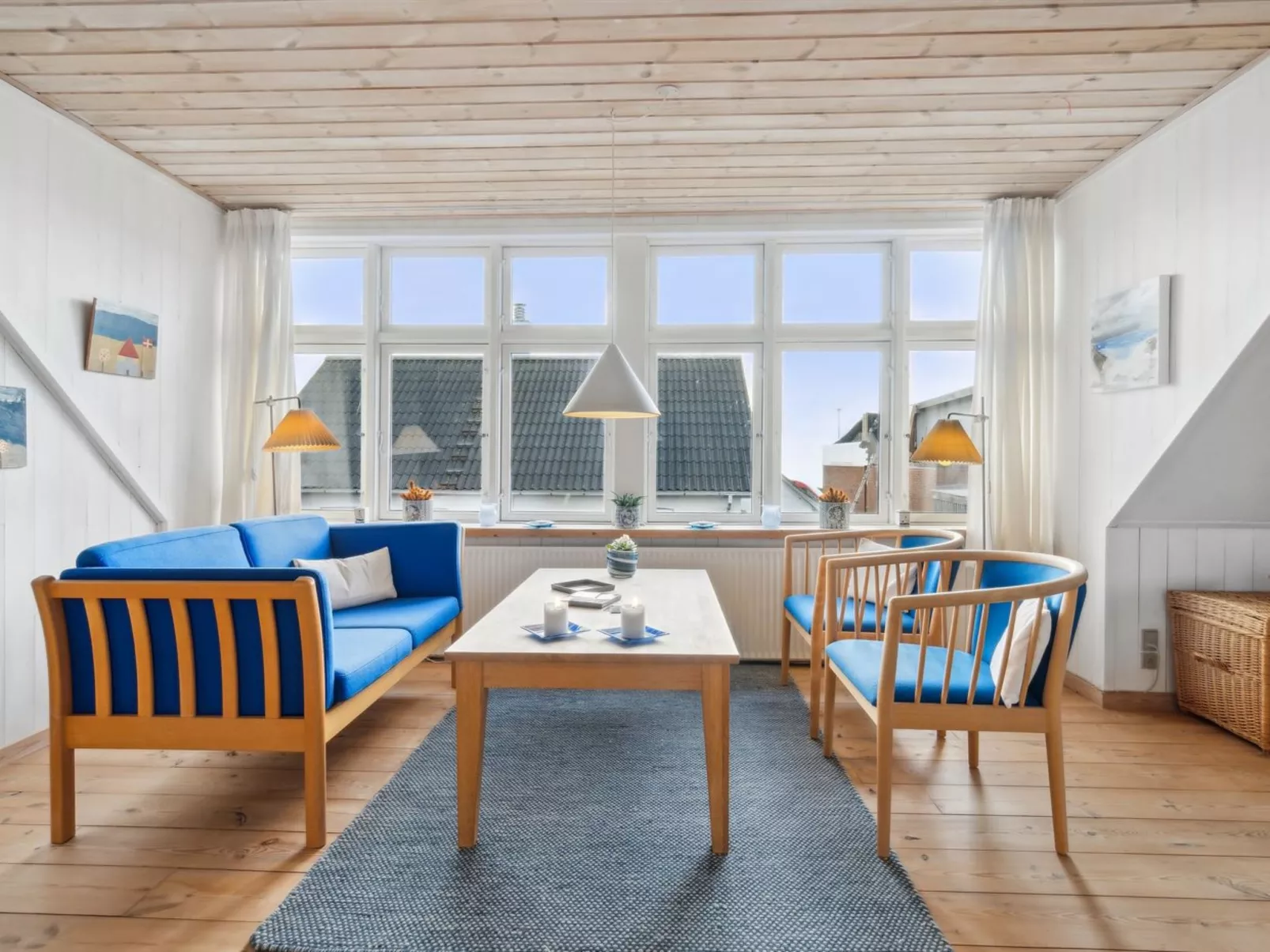 "Gertina" - 40m to the fjord-Inside