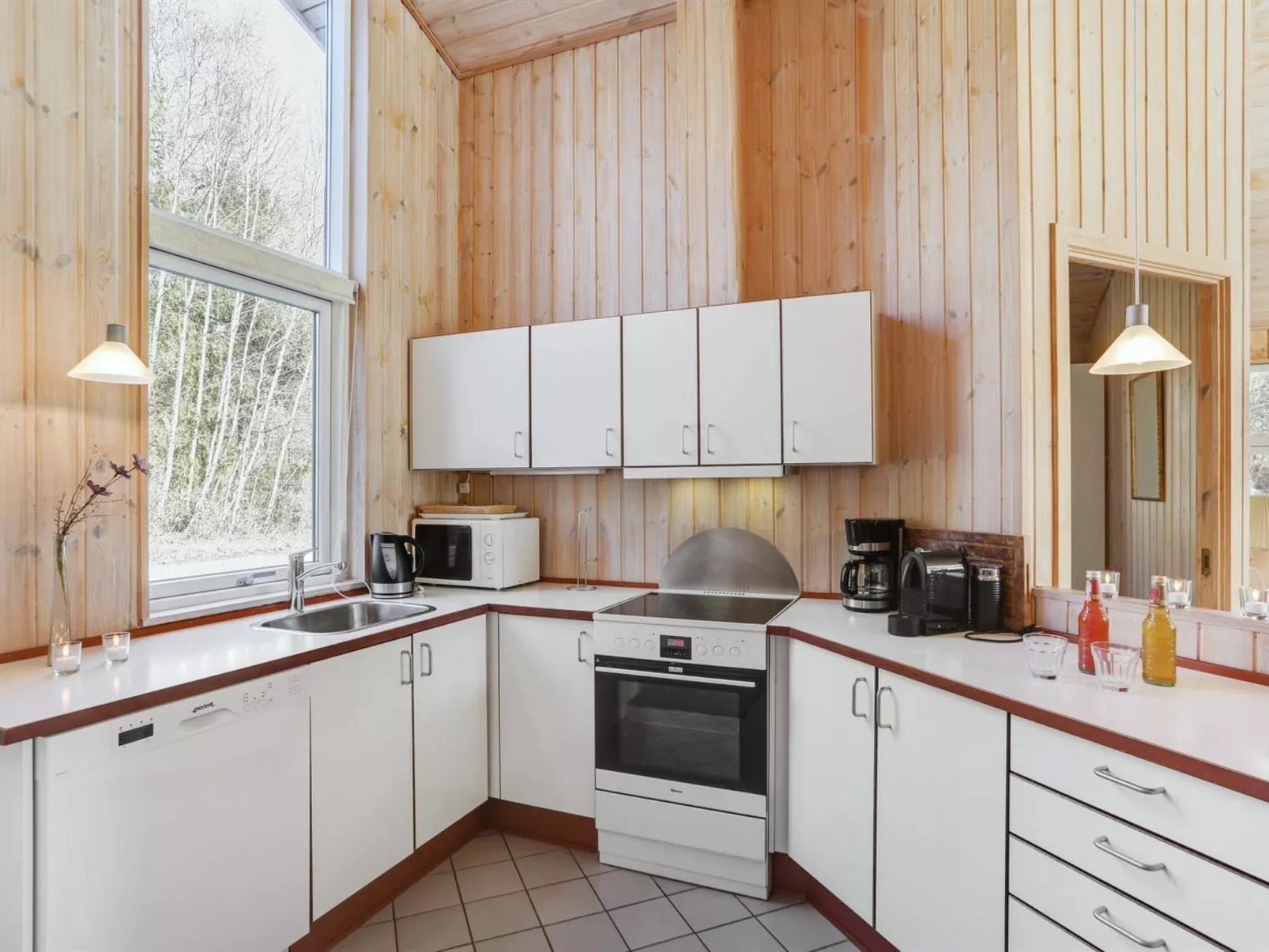 "Sakarias" - 800m from the sea-Drinnen