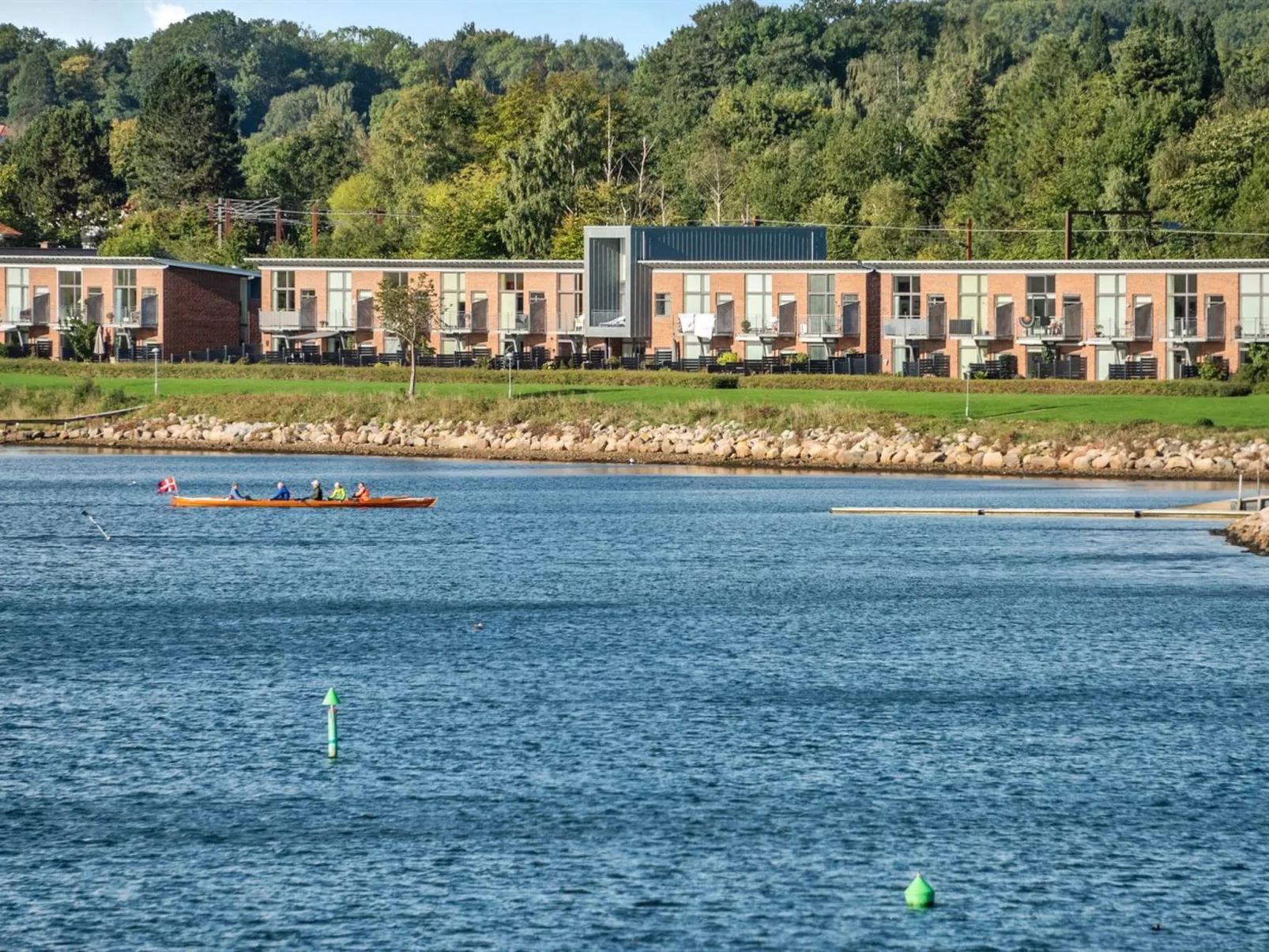 "Joar" - 5m to the fjord-Outside