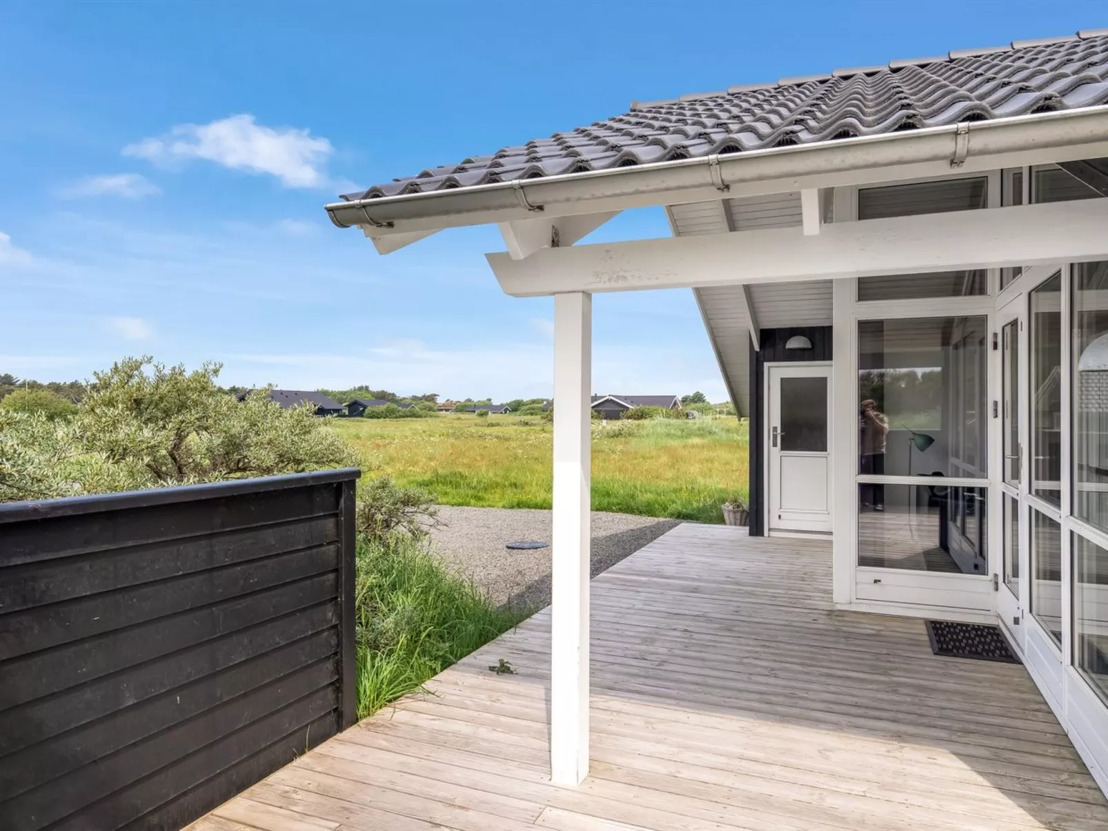 "Frejdis" - 1.1km from the sea-Outside