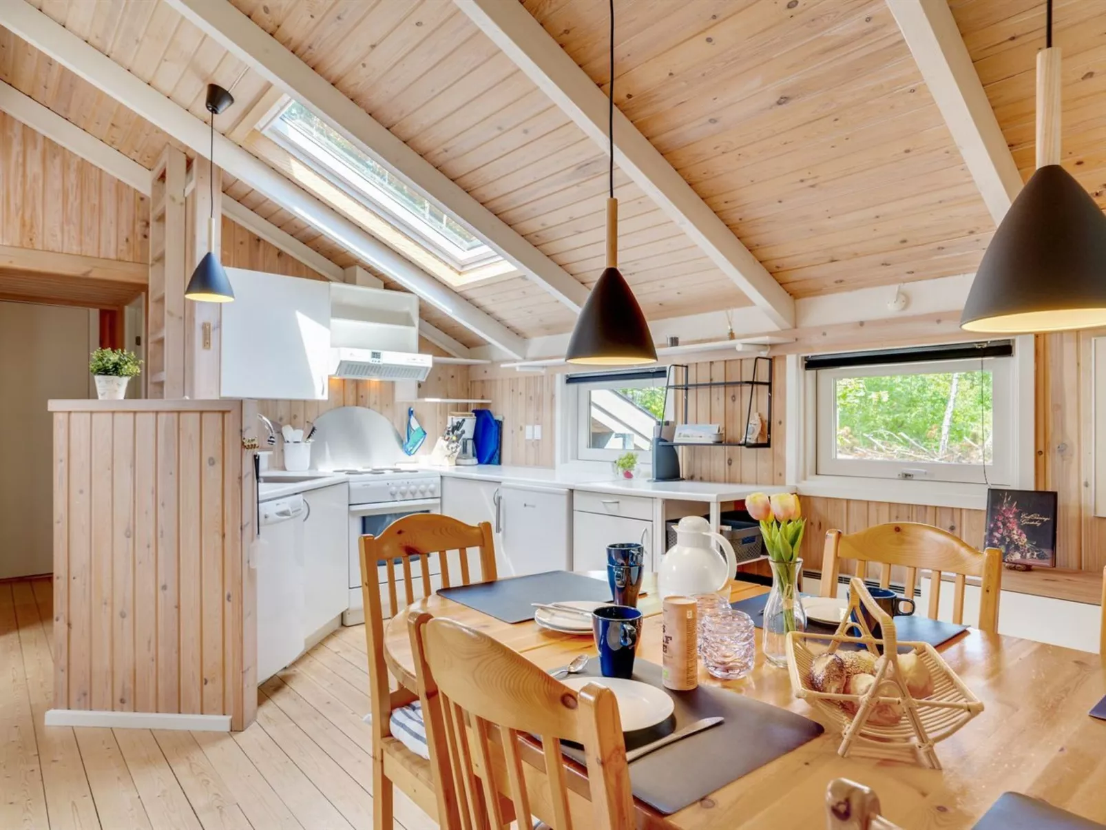 "Vasa" - 400m from the sea-Dedans