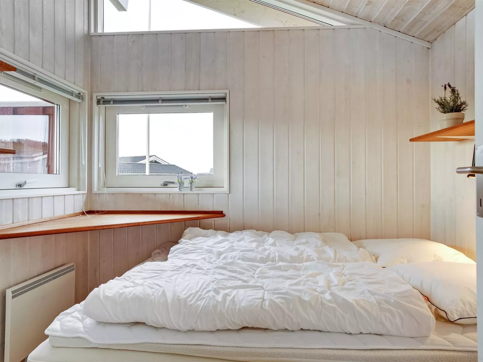 "Lien" - 160m from the sea-Inside