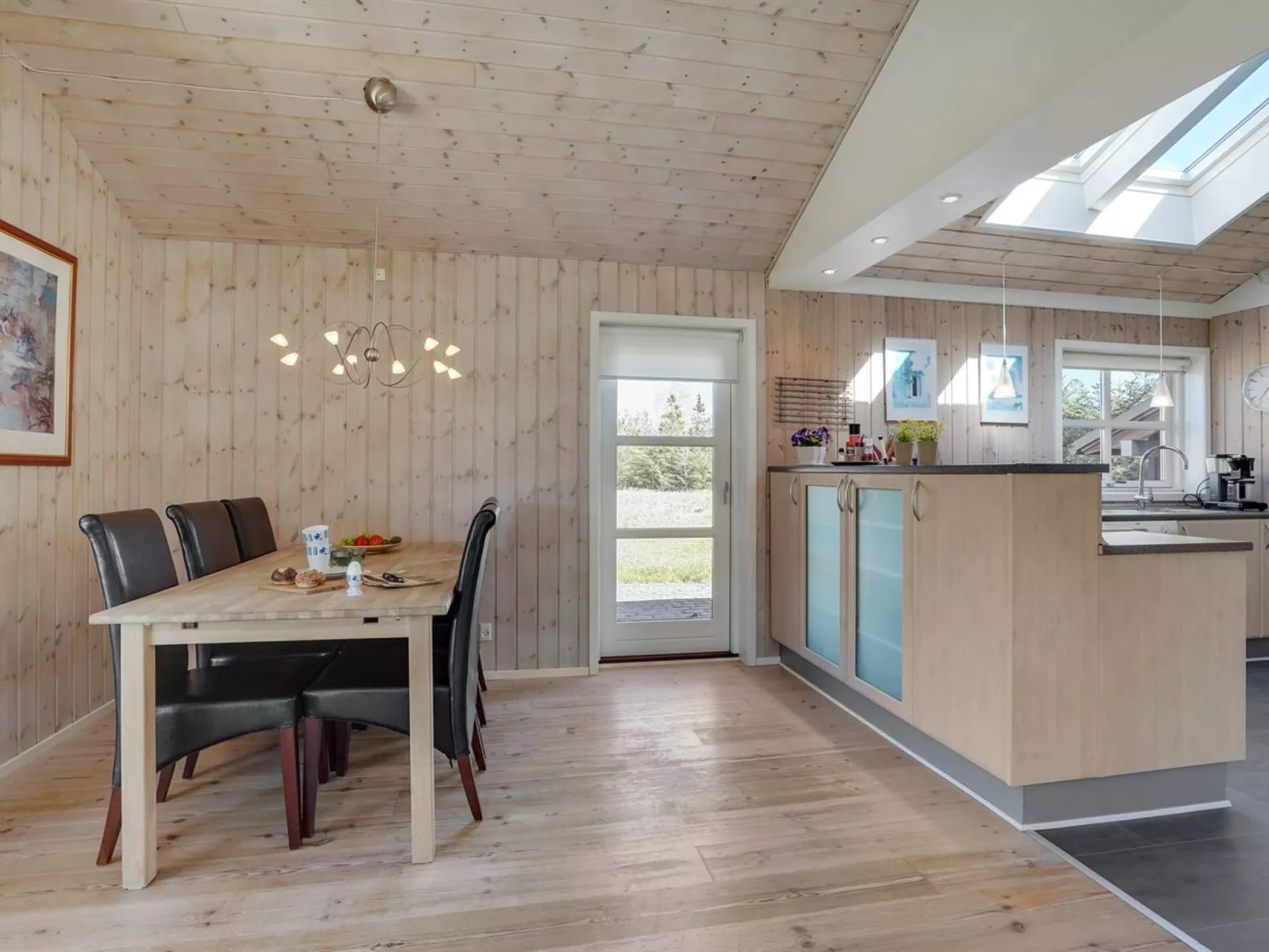 "Herwarth" - 3.3km from the sea-Dedans