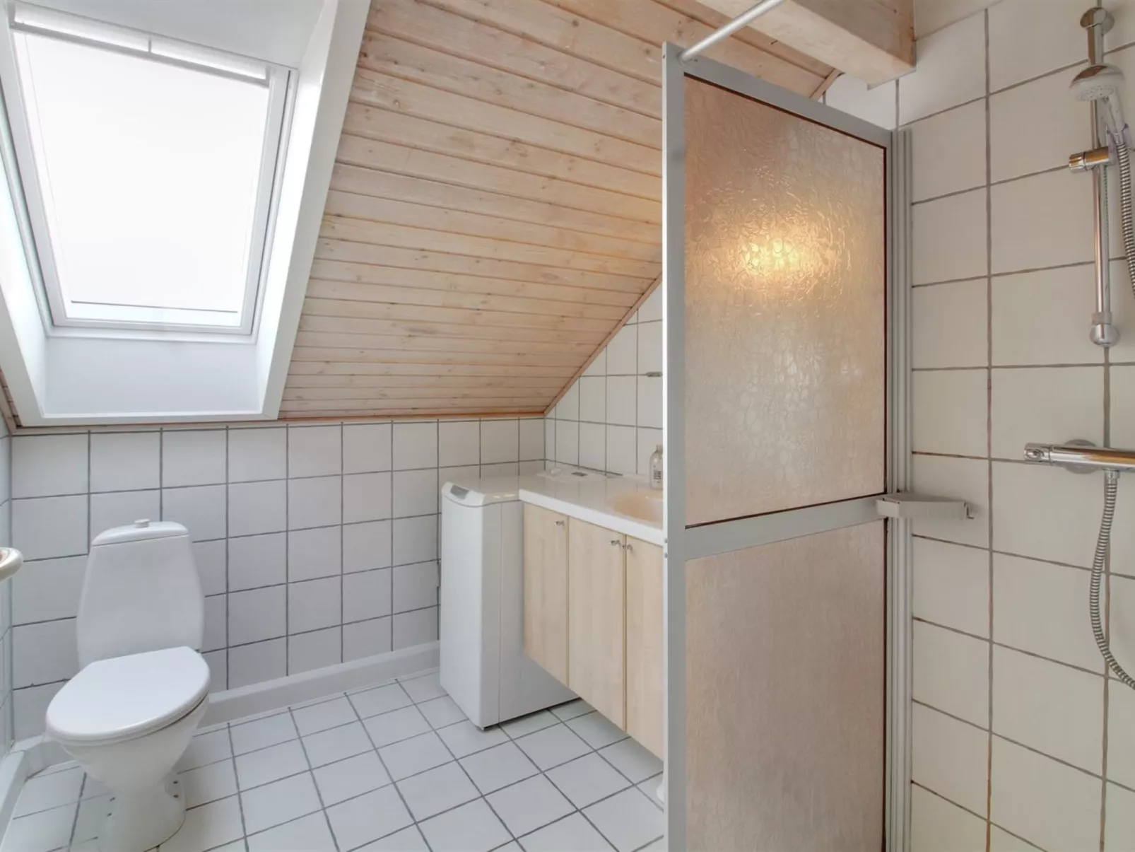 "Mildred" - 2.3km from the sea-Drinnen