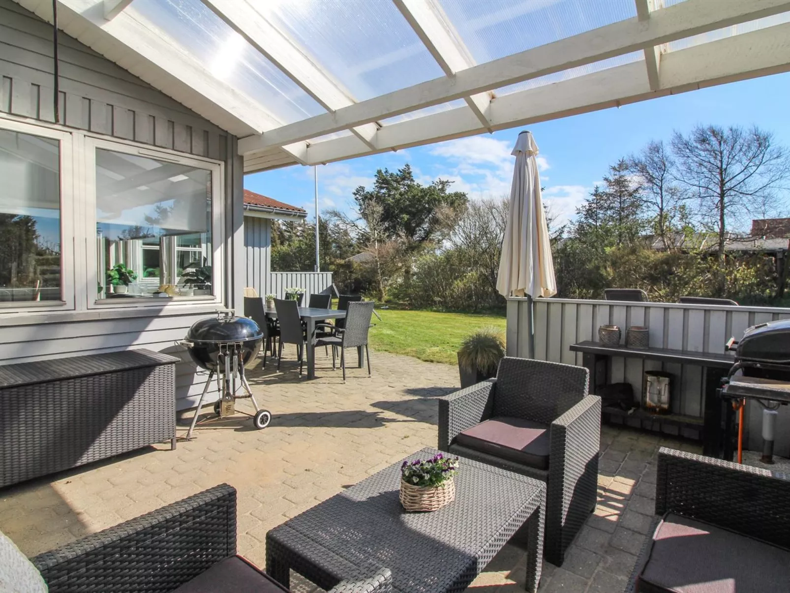 "Henryette" - 200m from the sea-Outside