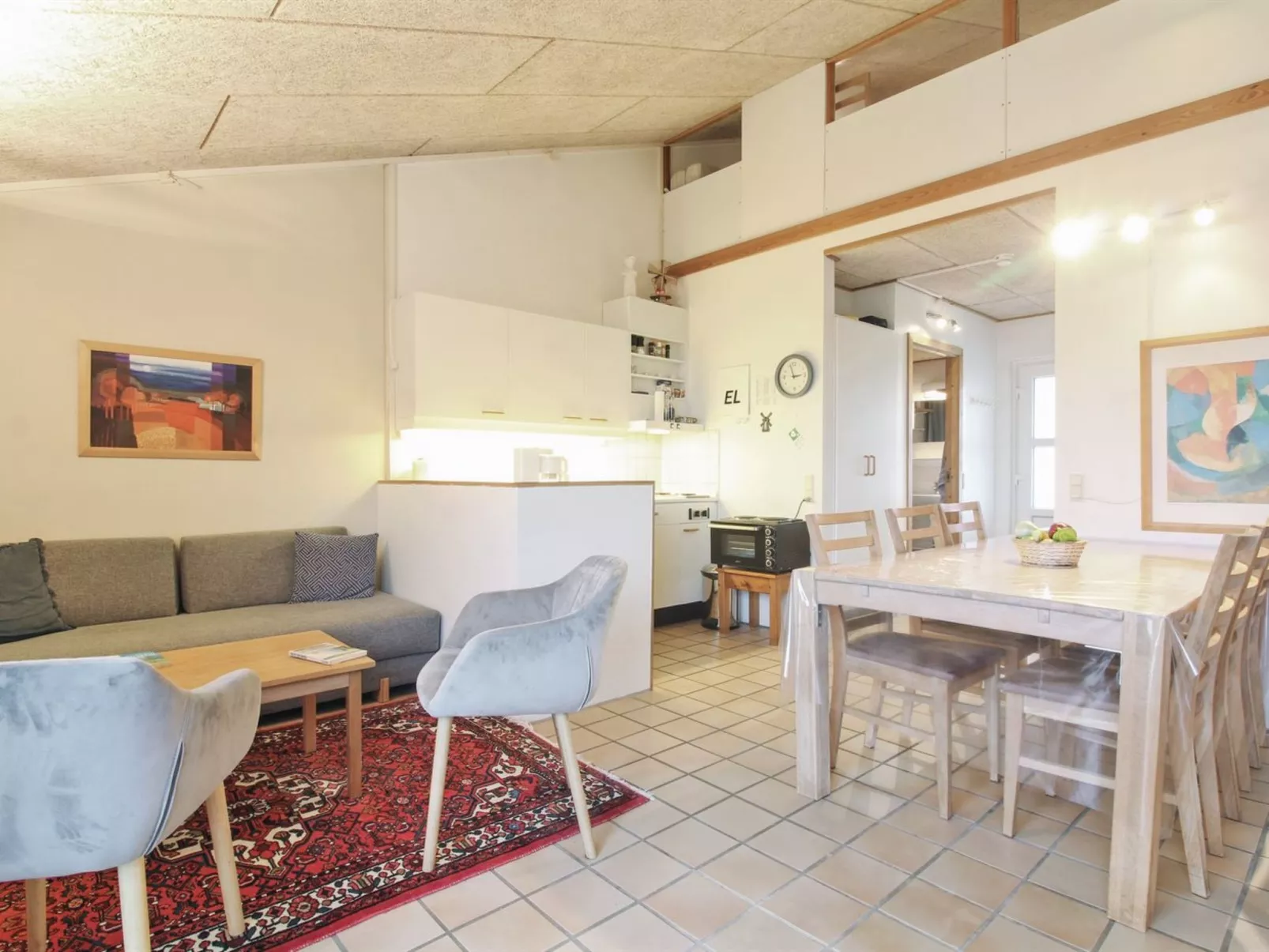 "Lenya" - 150m from the sea-Inside