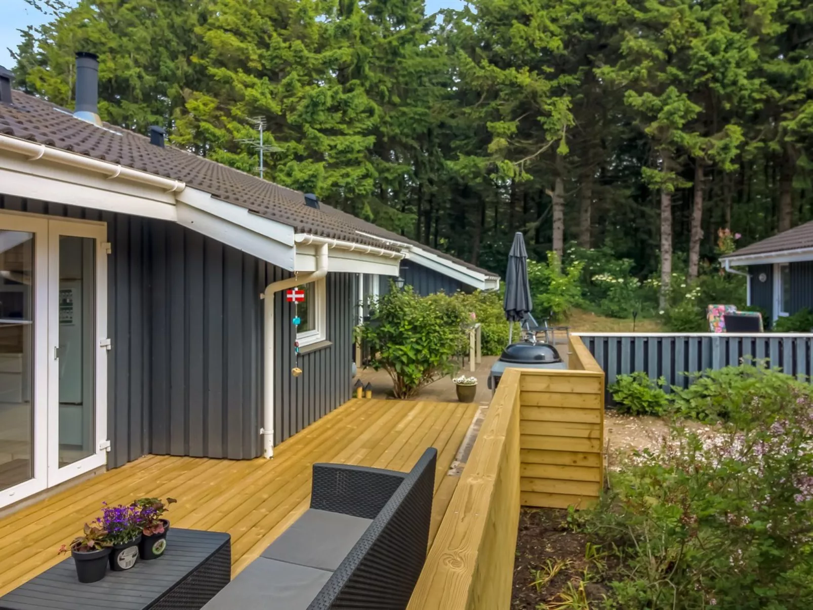 "Aniki" - 1.4km from the sea-Outside