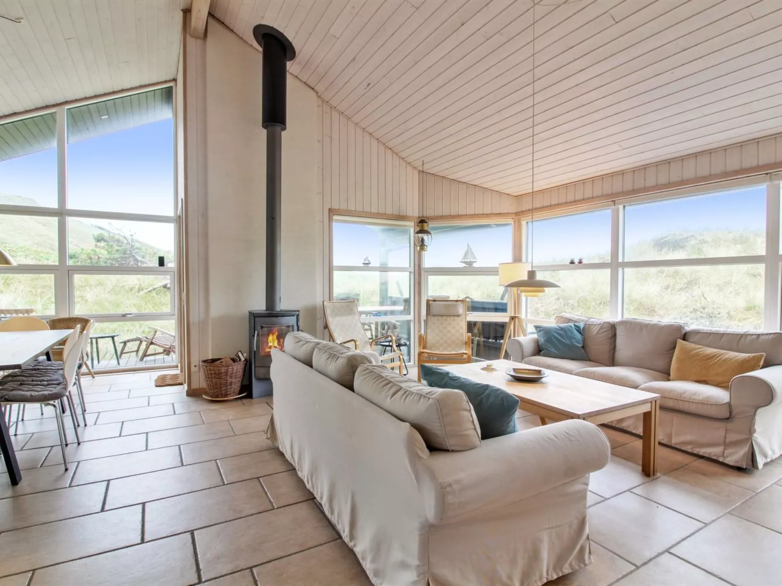 "Åmunde" - 150m from the sea-Inside