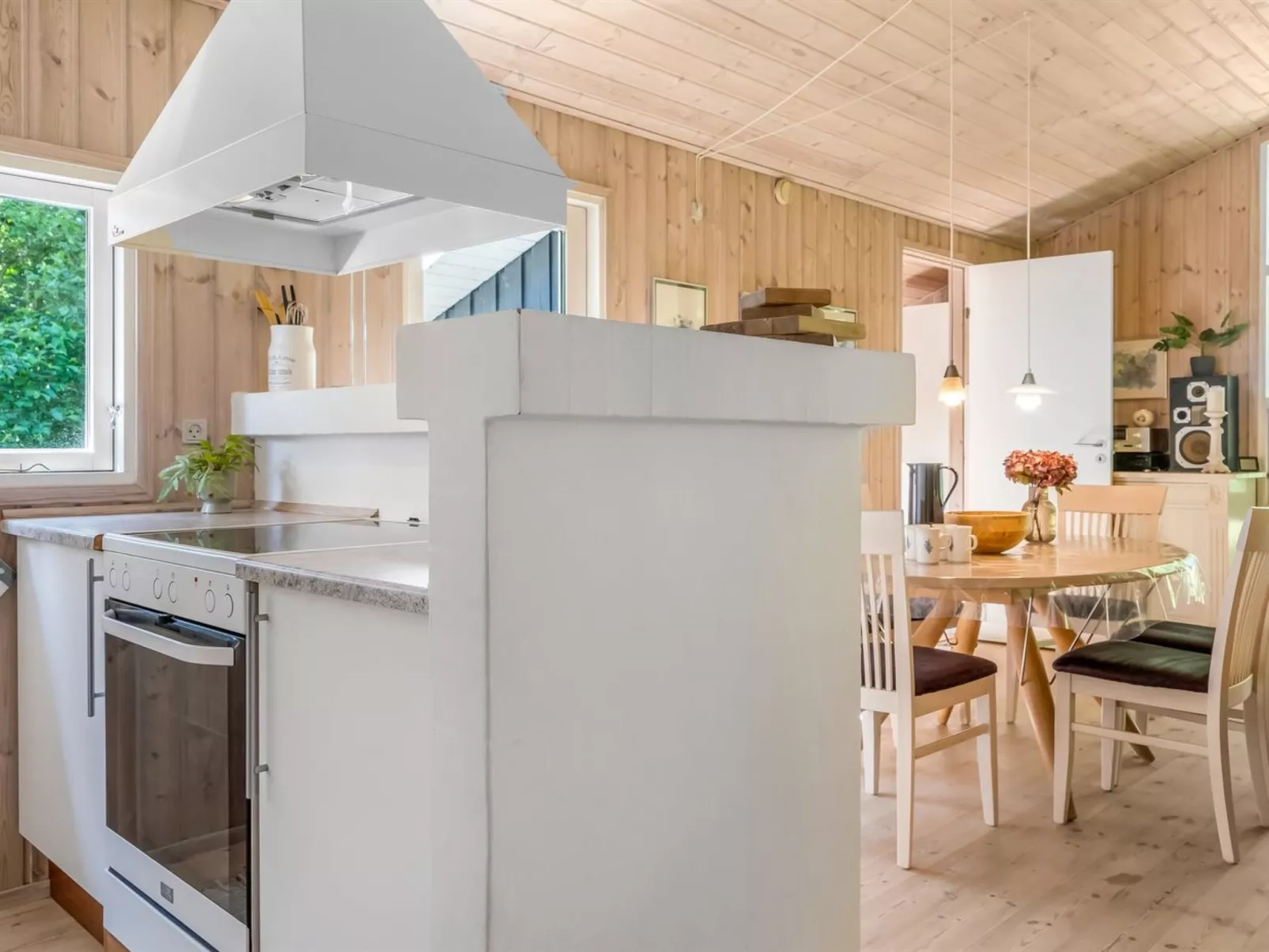 "Ninetta" - 650m from the sea-Drinnen