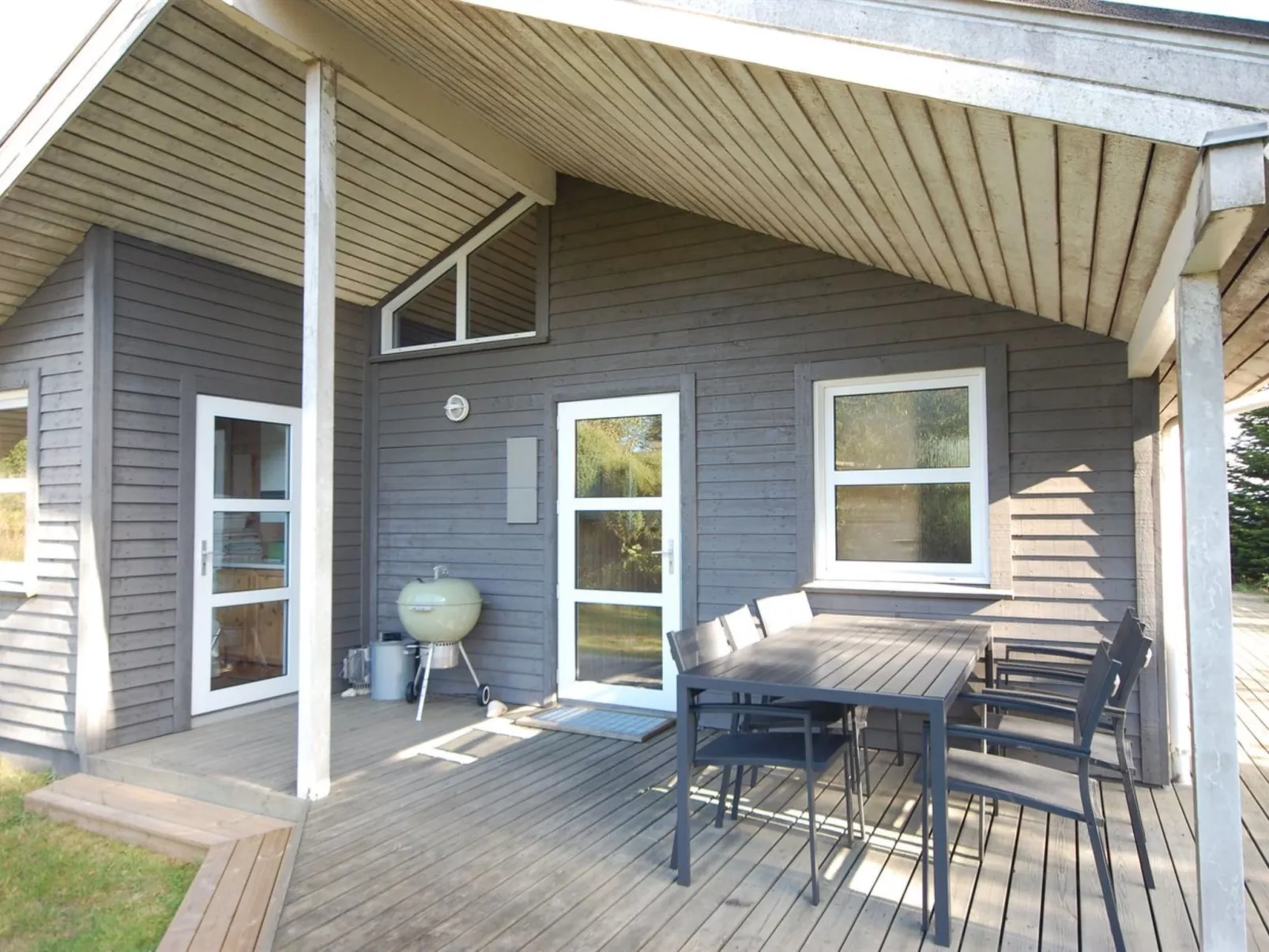 "Jaakob" - 4km from the sea-Draußen