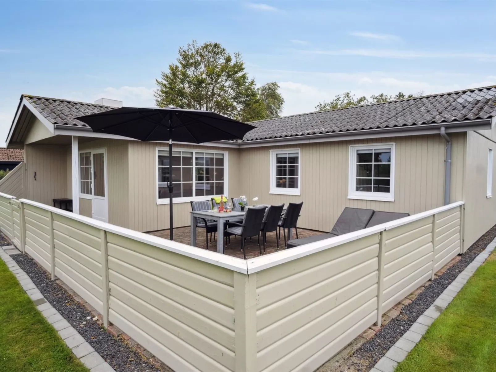 "Haralda" - 300m from the sea-Dehors