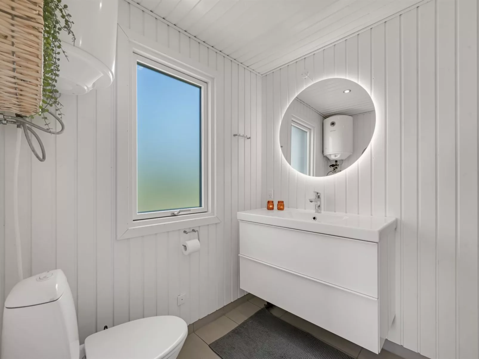 "Talia" -  from the sea-Dedans