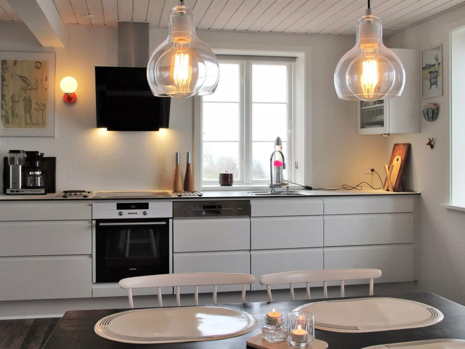 "Uschi" - 15m from the sea-Dedans