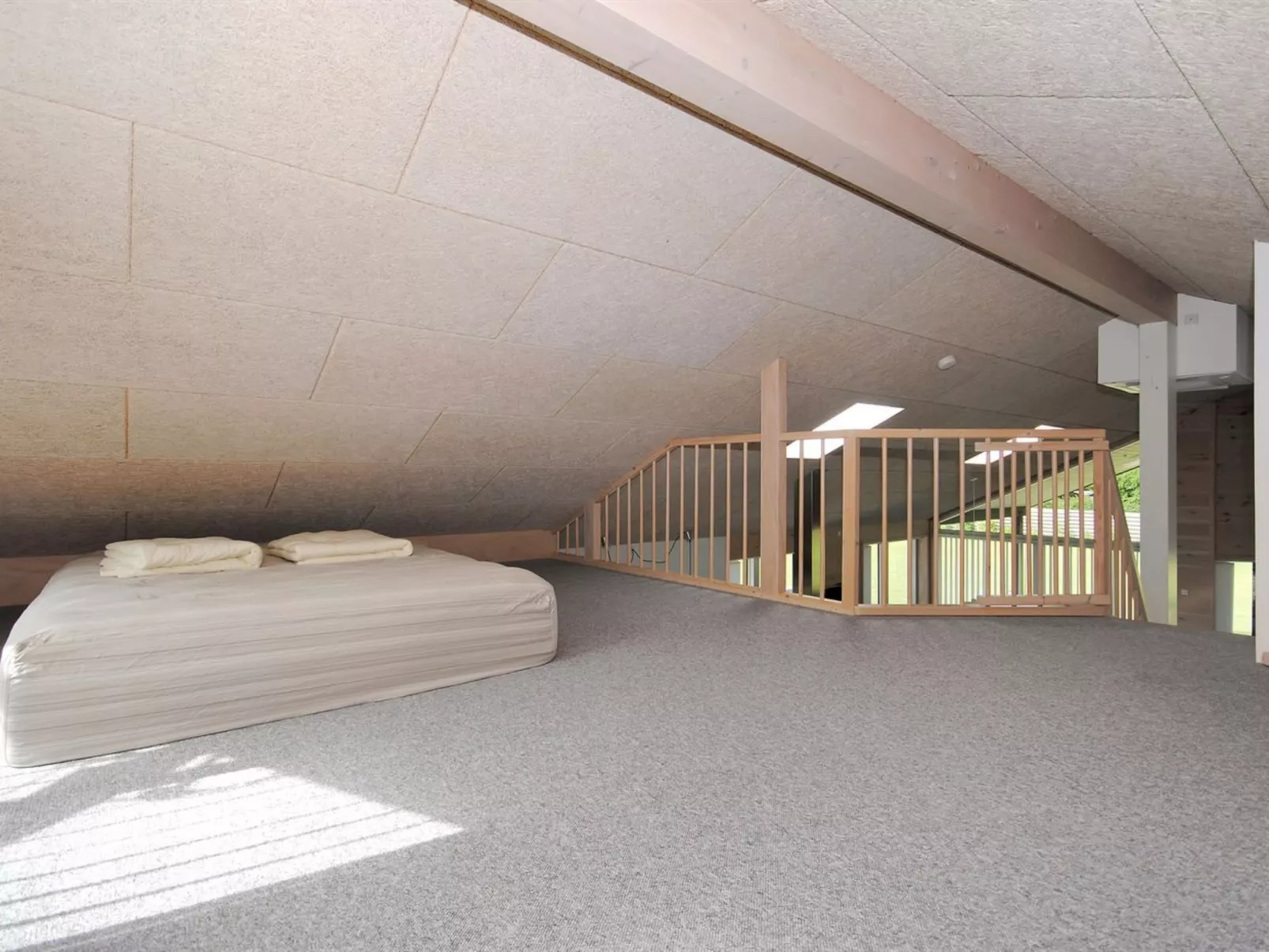 "Etly" - 600m to the fjord-Inside