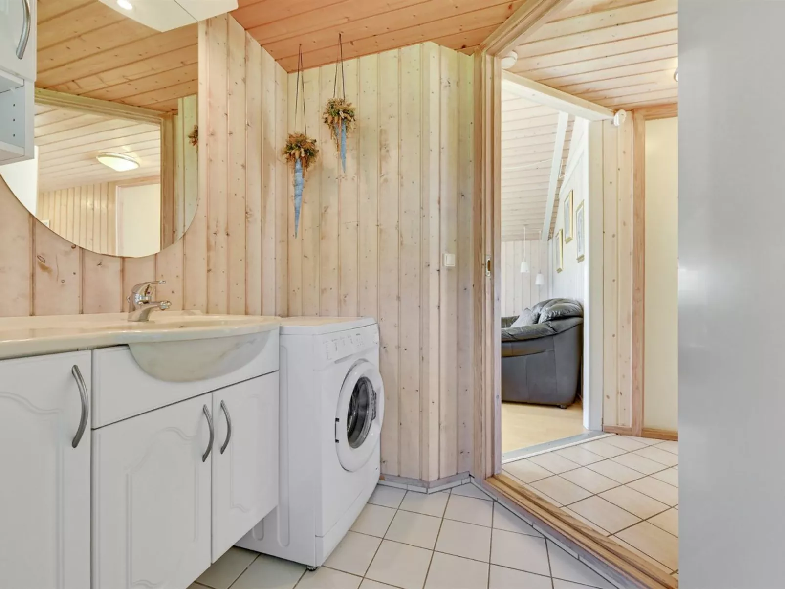 "Wegher" - 650m from the sea-Inside