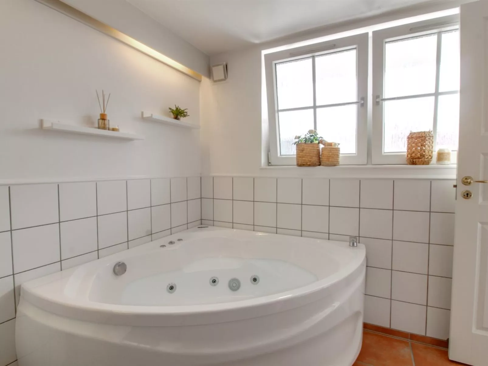 "Vinny" - 1.2km from the sea-Dedans