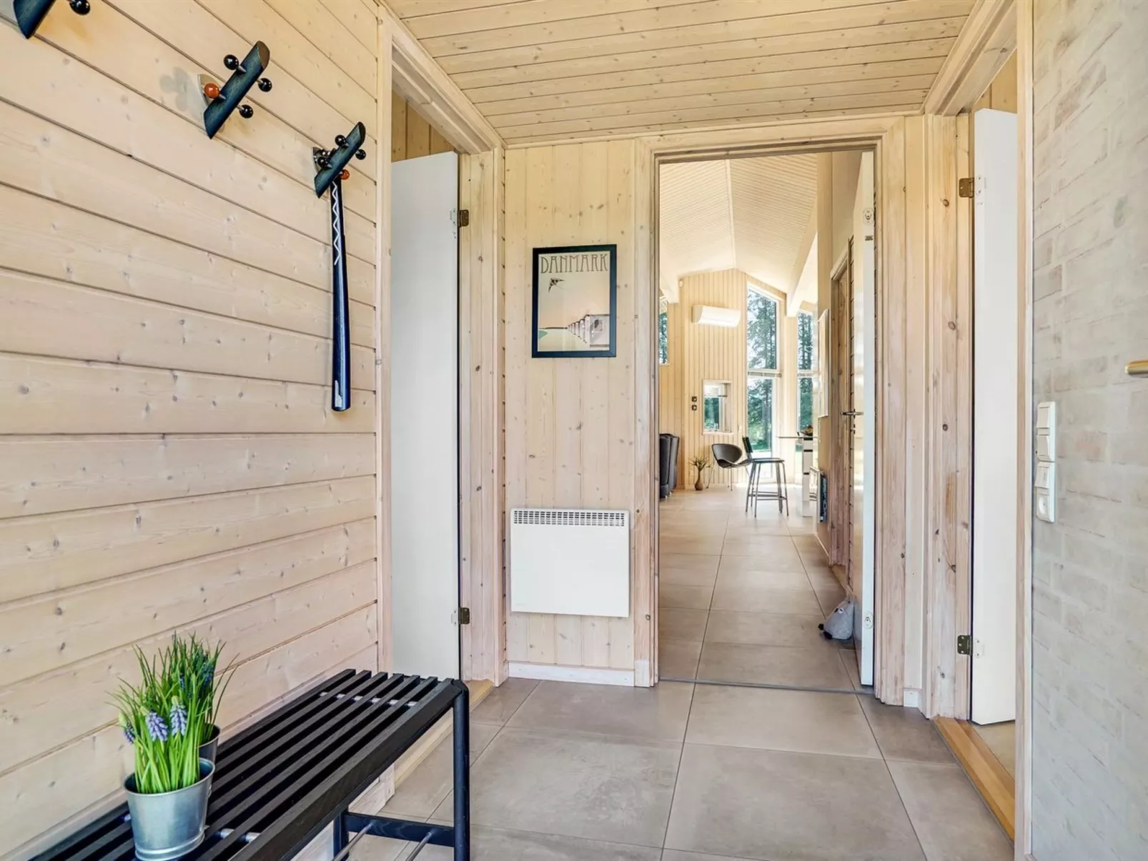 "Dorothe" - 1.4km from the sea-Dedans