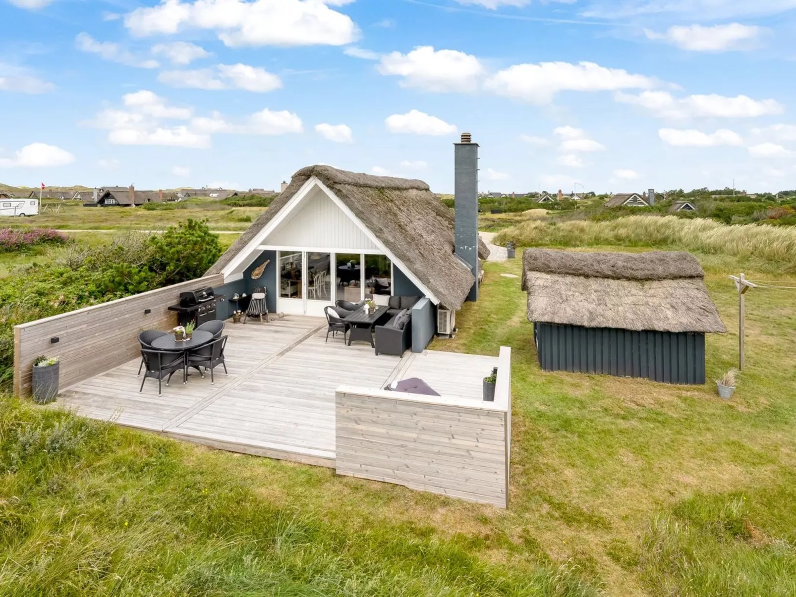 "Hen" - 400m from the sea-Dehors