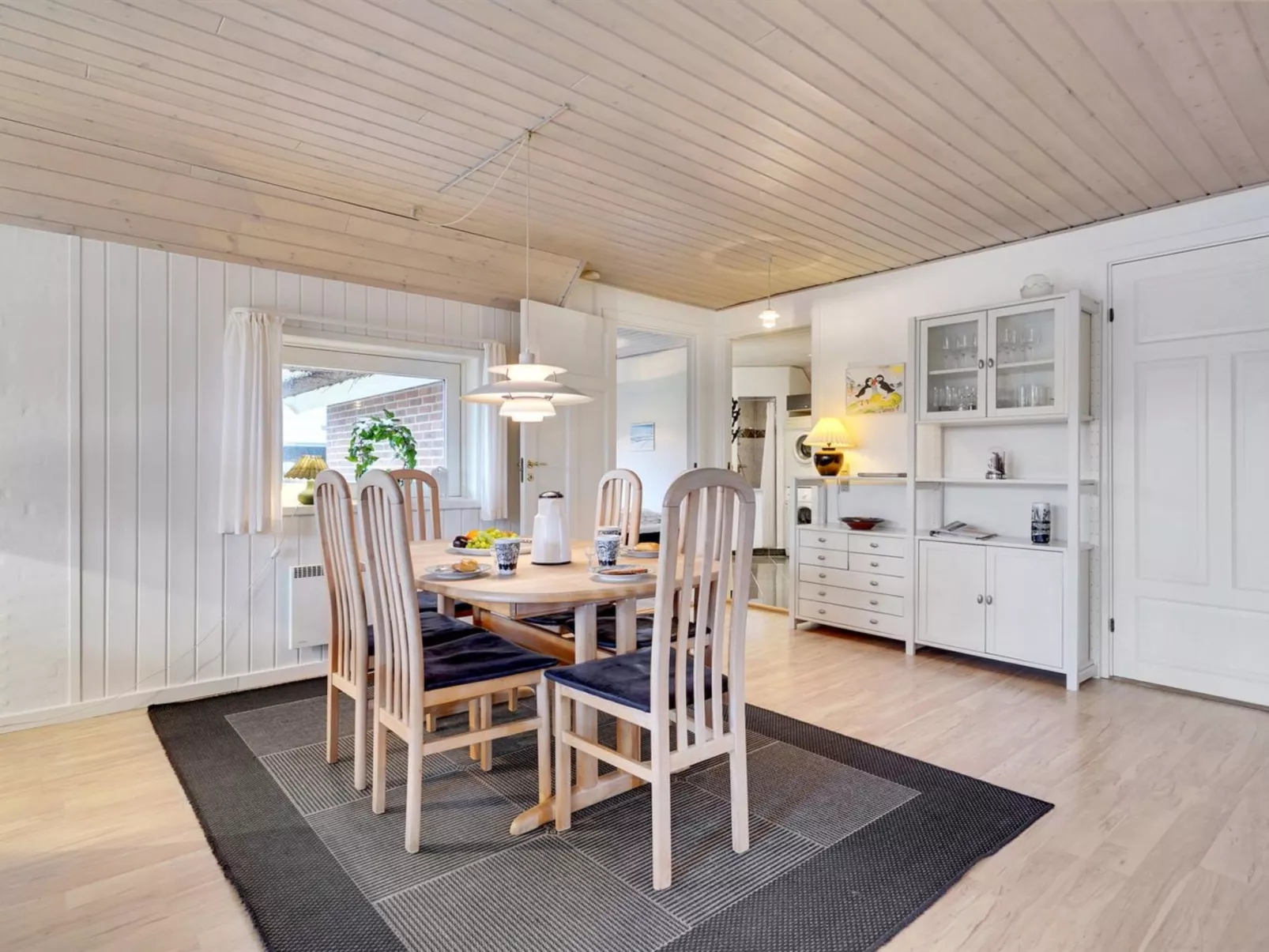 "Carolin" - 400m from the sea-Drinnen