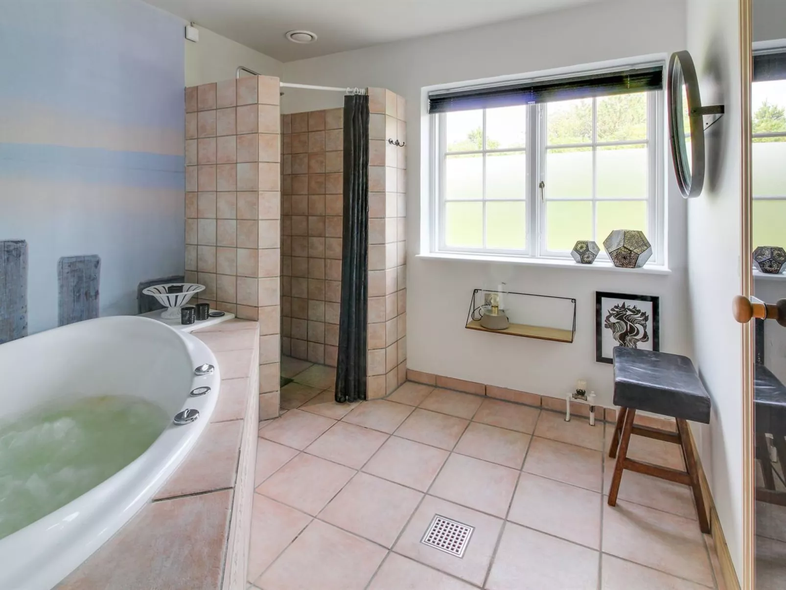 "Lioba" - 400m from the sea-Drinnen