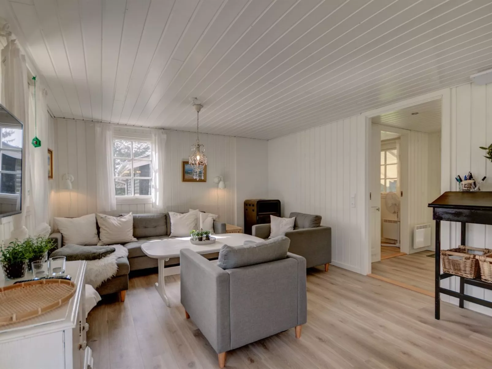 "Maunu" - 1.2km from the sea-Dedans