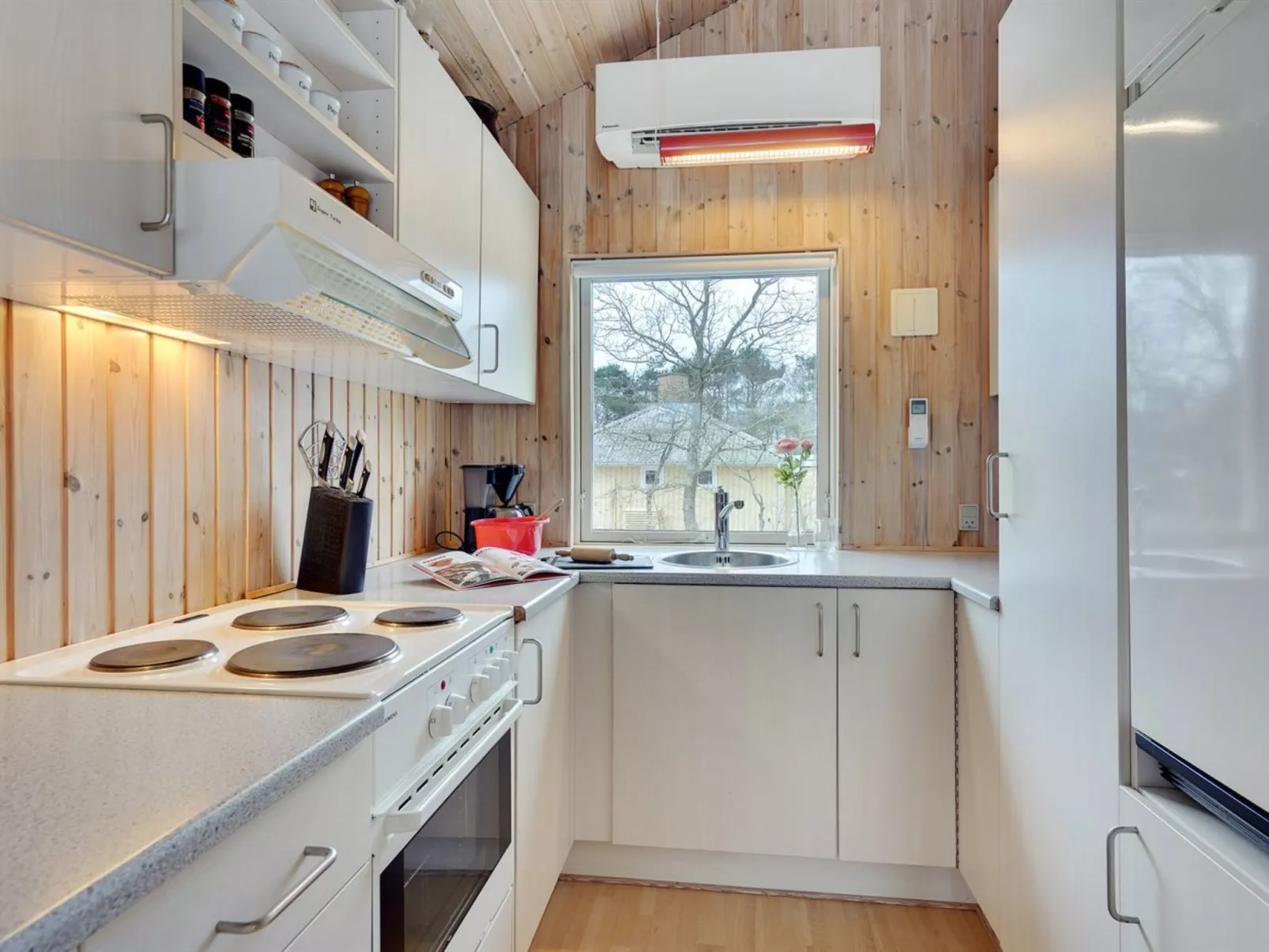 "Halla" - 200m to the fjord-Dedans