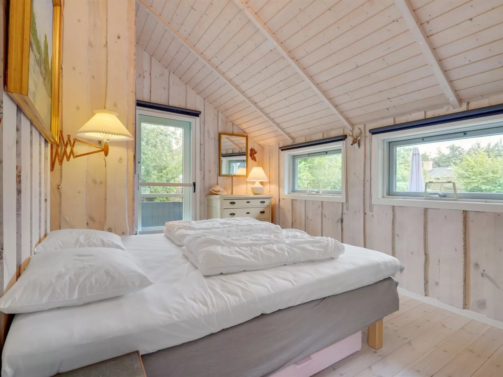 "Zelda" - 300m from the sea-Inside